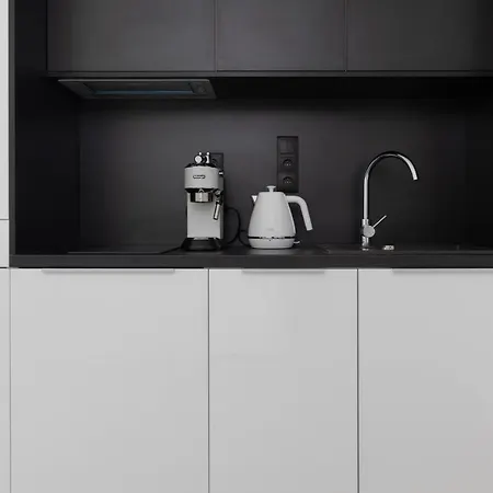 Apartment Apartment *